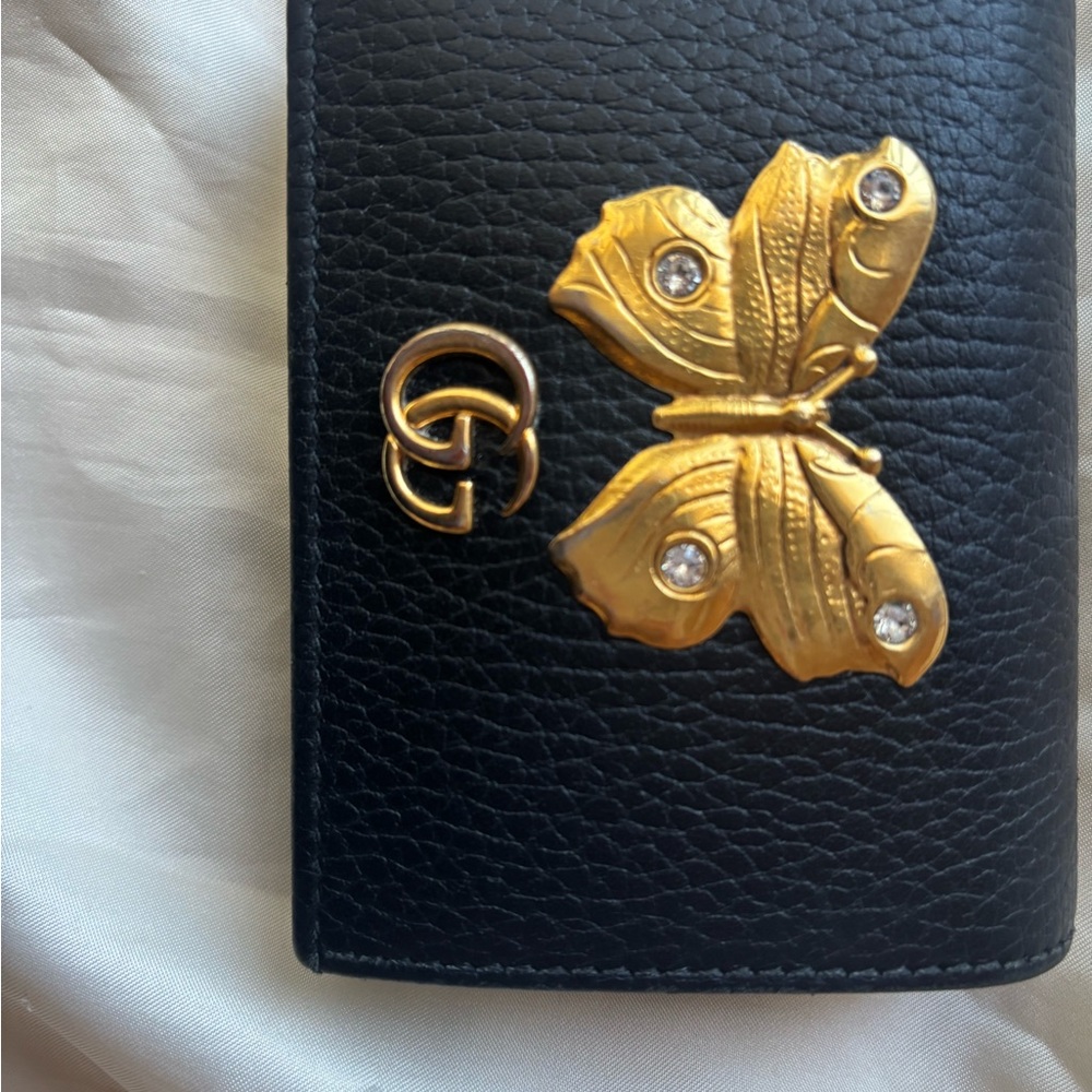 Gucci leather wallet with Gold Butterfly Accent - Picture 11 of 11